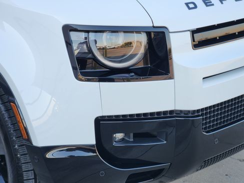 New 2026 Land Rover Defender 130 V8 image 8