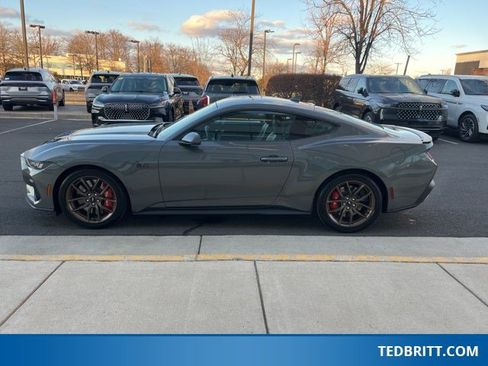 Certified 2024 Ford Mustang GT Premium image 4