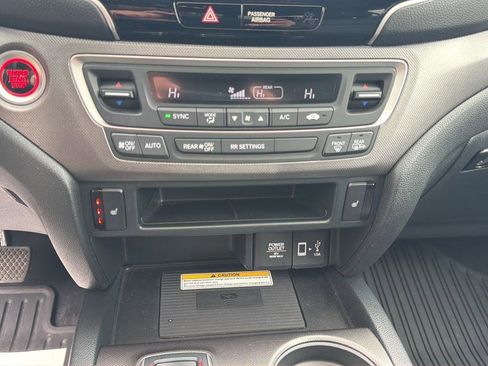 Used 2023 Honda Ridgeline RTL-E image 25