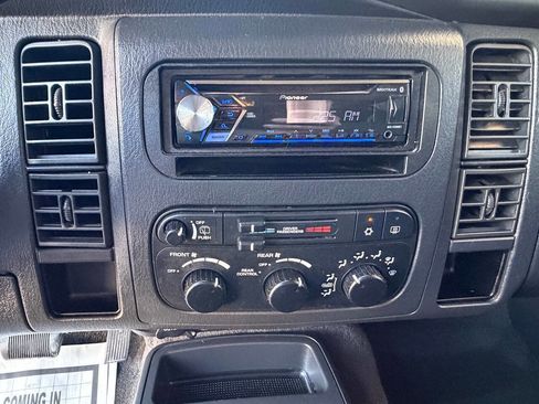 Used 2003 Dodge Durango SLT RWD image 28