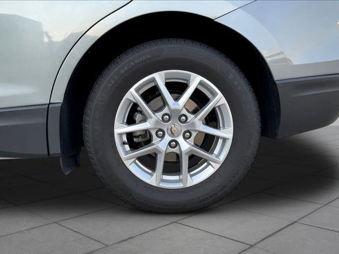 Certified 2024 Chevrolet Equinox LT image 11