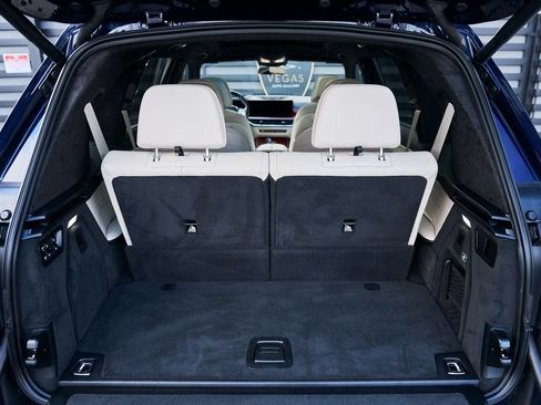 Used 2024 BMW ALPINA XB7 image 18