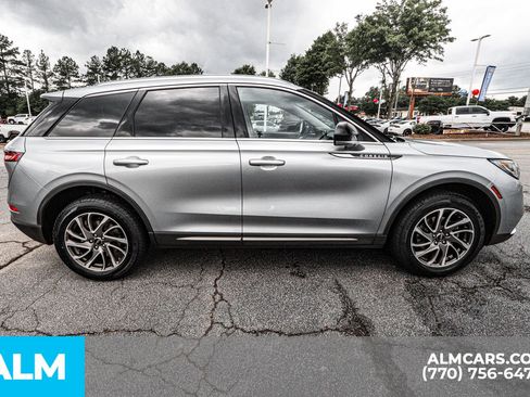 Used 2022 Lincoln Corsair AWD w/ Equipment Group 101A image 11