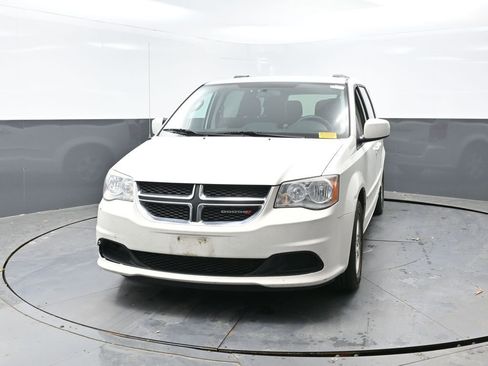 Used 2013 Dodge Grand Caravan SXT image 5