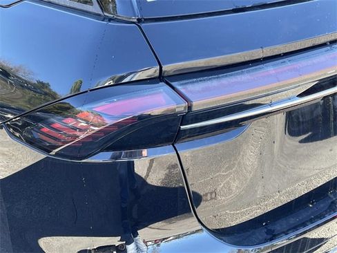 New 2026 Lincoln Nautilus Reserve w/ Jet Appearance Package image 10