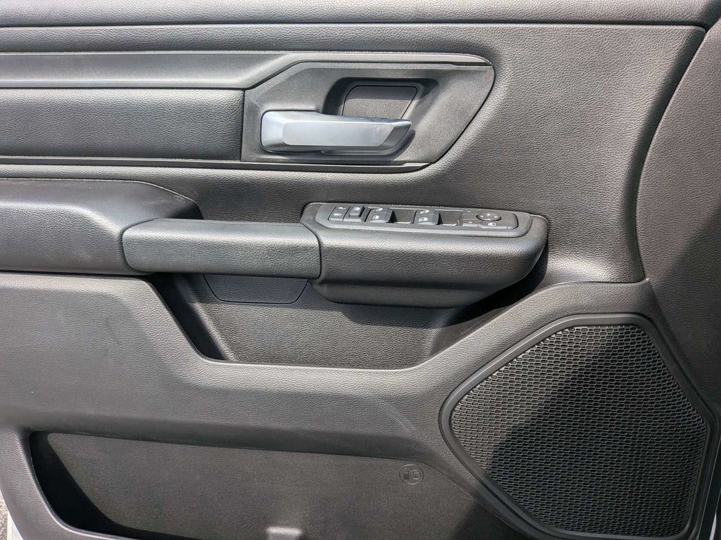 New 2026 RAM 1500 Express AWD/4WD image 25