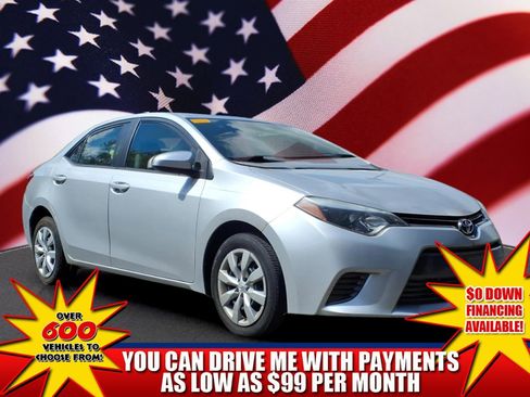 Used 2015 Toyota Corolla LE FWD image 1