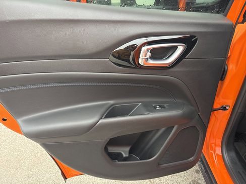 New 2026 Jeep Compass Latitude image 20