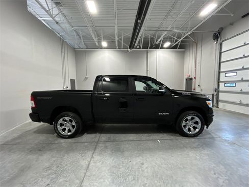 Used 2022 RAM 1500 Big Horn image 5