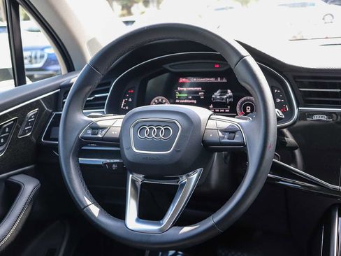 Used 2023 Audi Q7 3.0T Premium Plus w/ Premium Plus Package AWD/4WD image 16