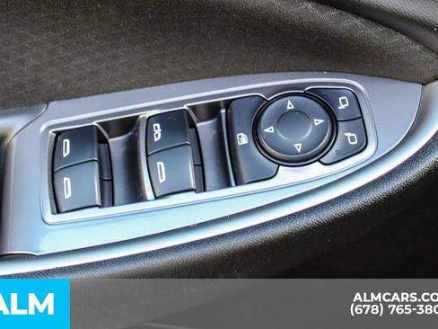 Used 2025 Chevrolet Malibu LT FWD image 34
