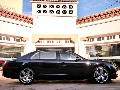Used 2017 Bentley Flying Spur S W12 image 5
