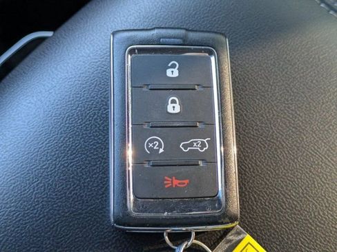 Used 2023 Jeep Grand Cherokee L Laredo w/ Luxury Tech Group I image 27