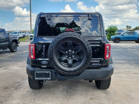 Certified 2025 Ford Bronco Outer Banks AWD/4WD image 8