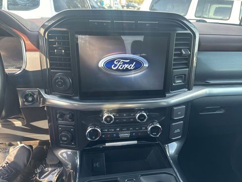 Used 2021 Ford F150 Lariat w/ Equipment Group 502A High image 10