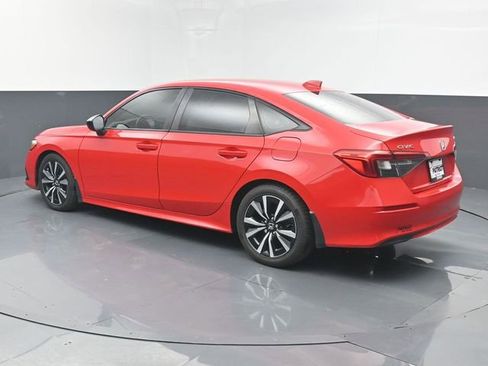 Used 2022 Honda Civic Sport image 3