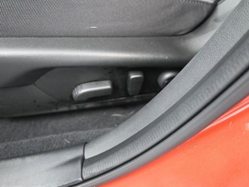 Certified 2025 Subaru Crosstrek 2.0i Premium image 14