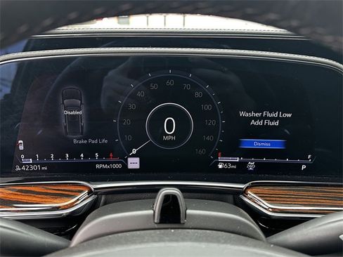 Used 2023 Cadillac Escalade Premium Luxury image 20