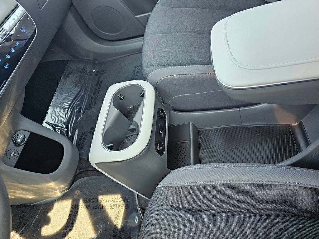 Used 2024 Hyundai Ioniq 5 SEL RWD image 28