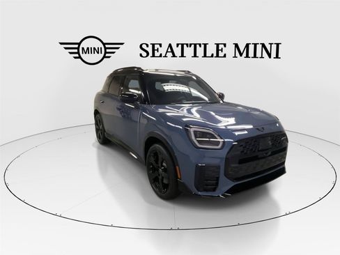 New 2026 MINI Cooper Countryman S w/ Comfort Package Max AWD/4WD image 2
