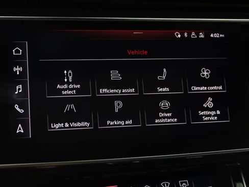 Used 2019 Audi Q8 Prestige image 32