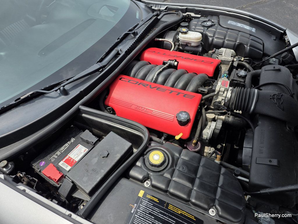 Used 2004 Chevrolet Corvette Z06 w/ Memory Package RWD image 12