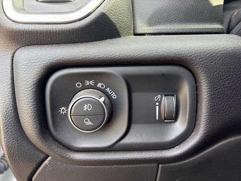 Used 2022 RAM 2500 Big Horn w/ Level C Equiment Group image 12