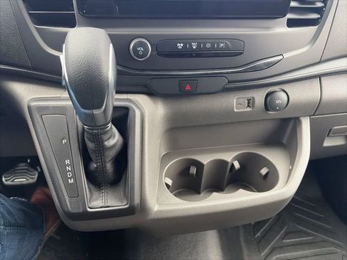 New 2026 Ford Transit 250 148 Medium Roof RWD image 17