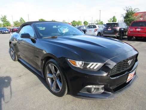 Used 2016 Ford Mustang Convertible w/ Equipment Group 051A RWD image 16