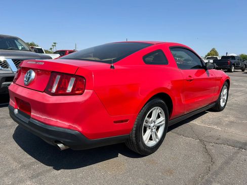 Used 2010 Ford Mustang Coupe RWD image 5