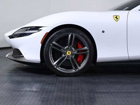 Used 2023 Ferrari Roma RWD image 27