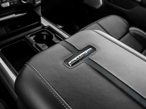 Used 2025 Ford F250 Platinum image 44