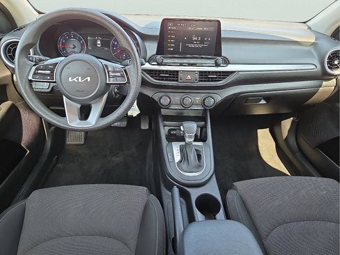 Used 2023 Kia Forte LXS FWD image 11
