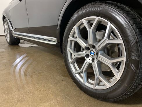 Used 2025 BMW X7 xDrive40i AWD/4WD image 17