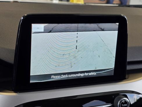 Used 2022 Ford Escape SEL FWD image 17