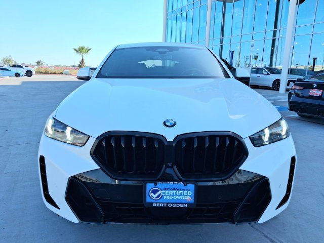 Used 2024 BMW X6 xDrive40i w/ M Sport Professional Package AWD/4WD image 3