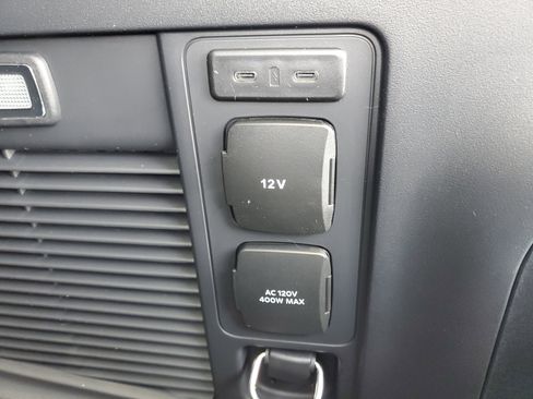 New 2025 Lincoln Navigator Reserve image 33