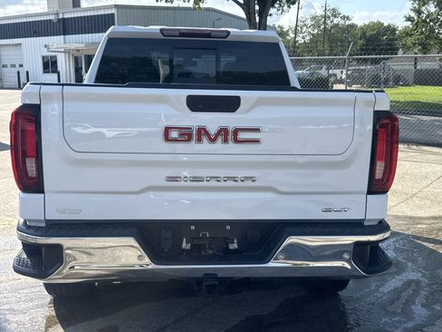 Used 2021 GMC Sierra 1500 SLT RWD image 11