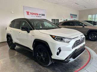 Used 2020 Toyota RAV4 XSE w/ XSE Grade Weather Package AWD/4WD video 1