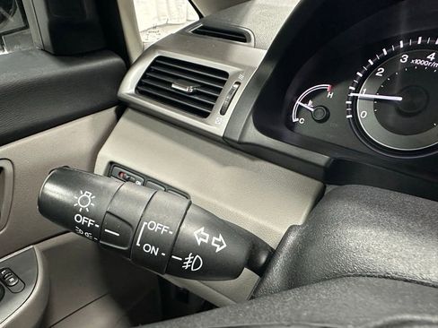 Used 2016 Honda Odyssey Touring Elite image 21
