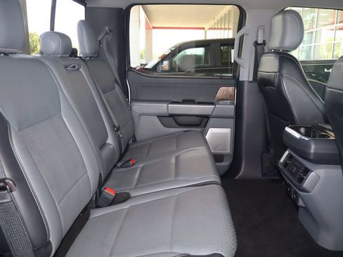 Used 2021 Ford F150 Lariat w/ Equipment Group 502A High AWD/4WD image 44