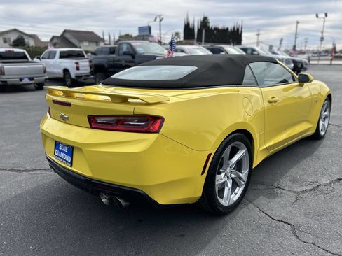 Used 2017 Chevrolet Camaro SS image 7