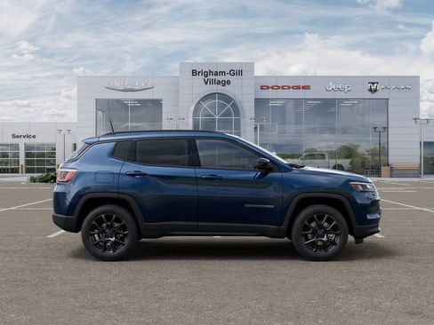 New 2026 Jeep Compass Latitude AWD/4WD image 21