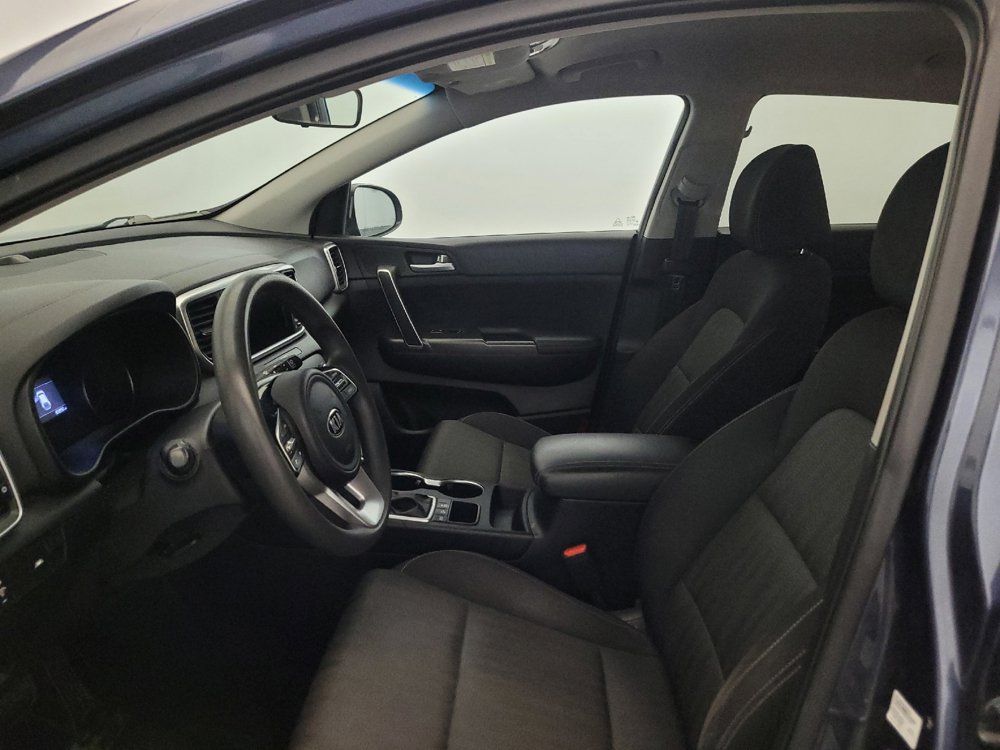 Used 2020 Kia Sportage LX AWD/4WD image 17