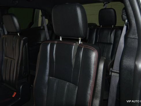 Used 2019 Dodge Grand Caravan GT image 20