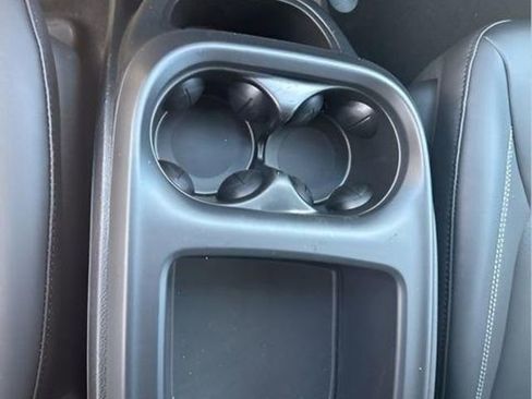 New 2026 Chrysler Pacifica Select image 18