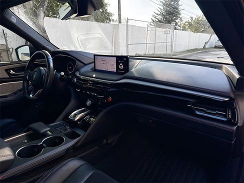 Used 2022 Acura MDX A-Spec image 33