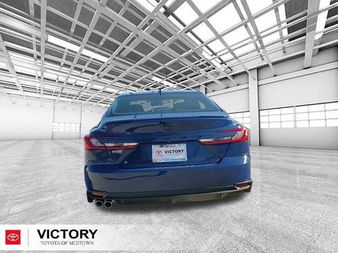 Used 2026 Toyota Camry SE image 4