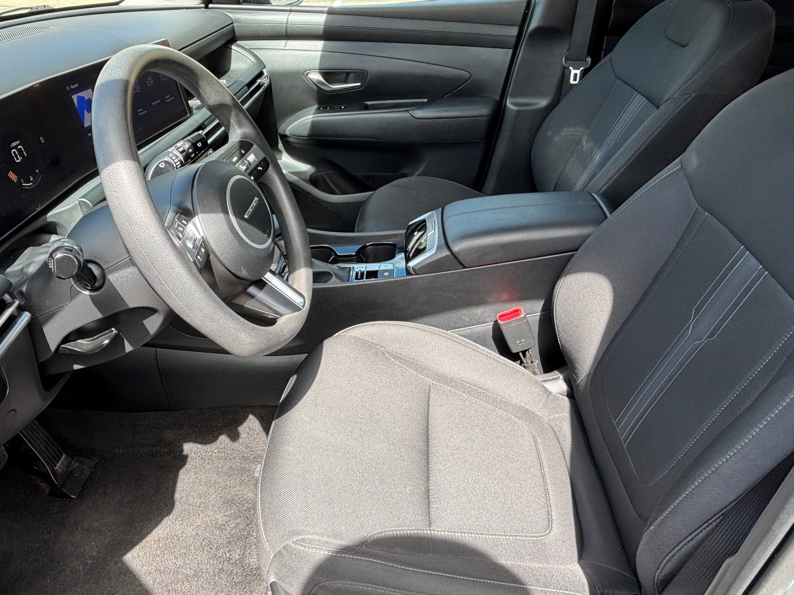 Used 2025 Hyundai Tucson SEL FWD image 21