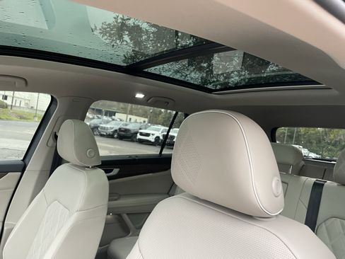 New 2026 Volkswagen Atlas SEL Premium R-Line image 16